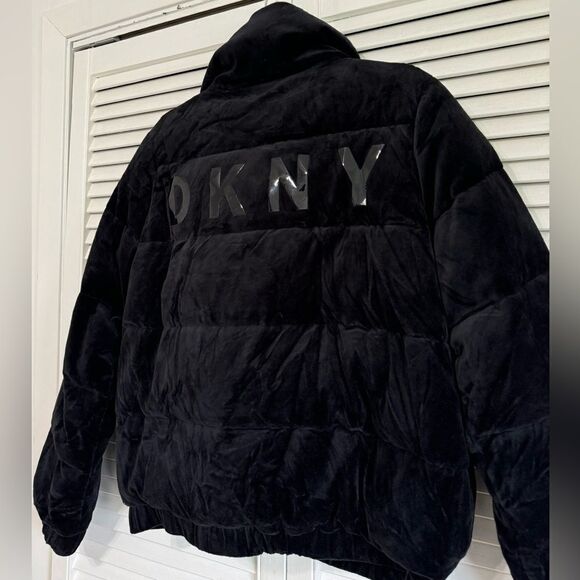 COPY - DKNY Sport Velour Puffer Jacket in Black women’s medium - Picture 1 of 6